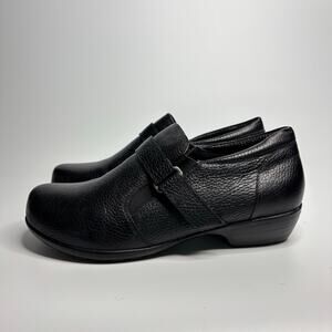 Walking Cradles Eliot Slips Ons in Black Tumbled Leather (Wide)